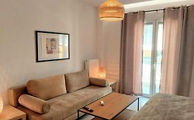 Wonderful Apartment In Acropolis